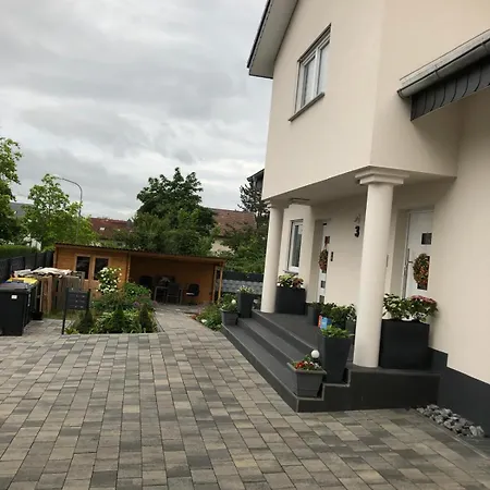 3-zimmer 84qm Mit Separatem Eingang *