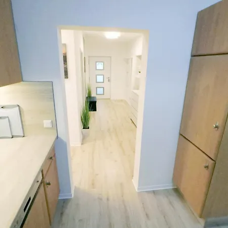 3-zimmer 84qm Mit Separatem Eingang Apartman