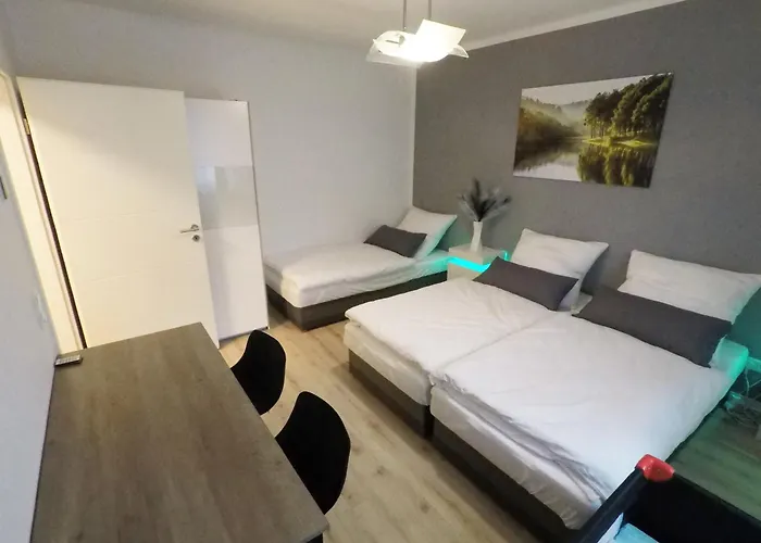 Appartement 3-zimmer 84qm Mit Separatem Eingang Fulde