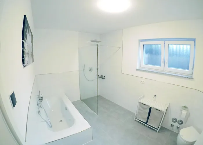 Appartement 3-zimmer 84qm Mit Separatem Eingang