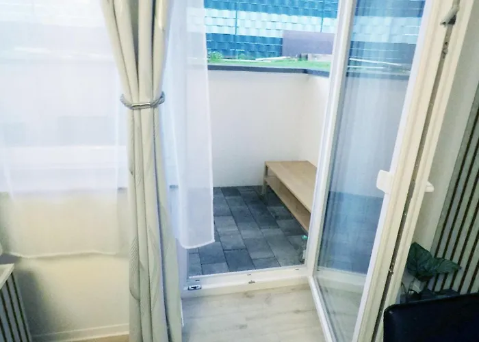 3-zimmer 84qm Mit Separatem Eingang Appartement